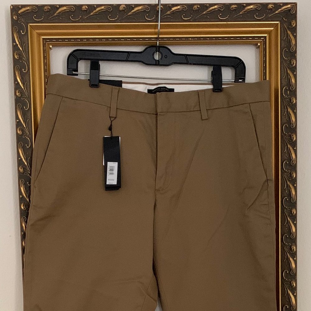 Banana Republic Rapid Movement Chino Pants
